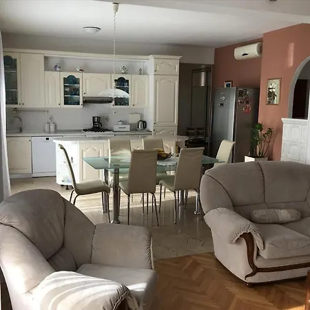 Duce 2778c Appartement